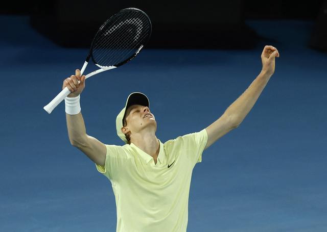 百家乐APP-硬地大满贯26连胜!辛纳3-0轻取穆塞蒂,晋级美网男单四强