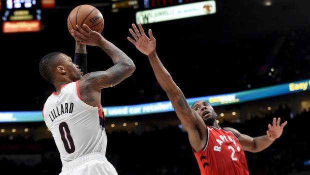 1626859707852062303.jpg damian-lillard-and-kawhi-leonard.jpg